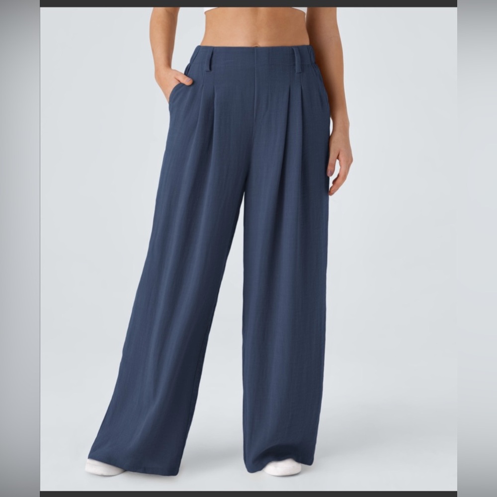 HALARA Pleated Wide-Leg Pants NWT